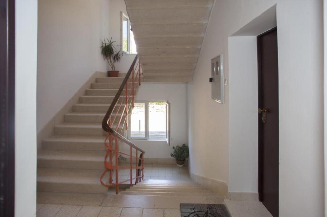 Studio Miko - Top Location Split Bagian luar foto